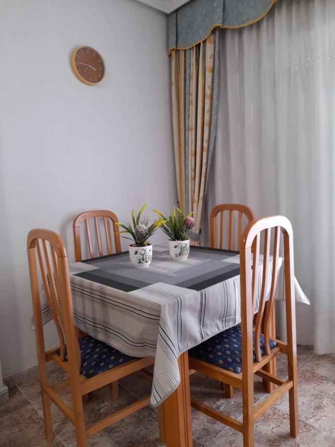 Luxury 2 Bedrooms Apartment With A Garage Torrevieja Esterno foto
